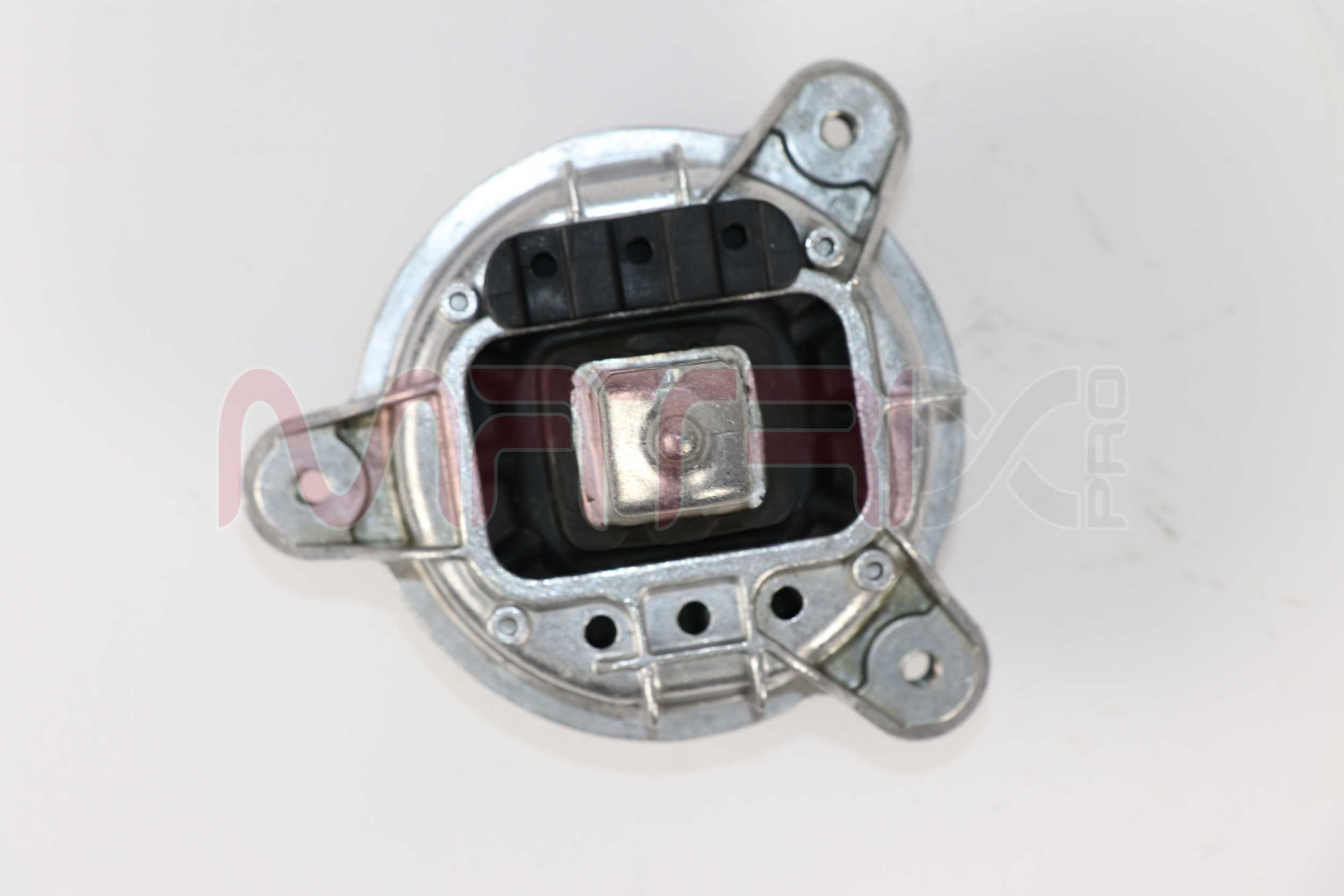 Support moteur MATRIX PRO MX01240435