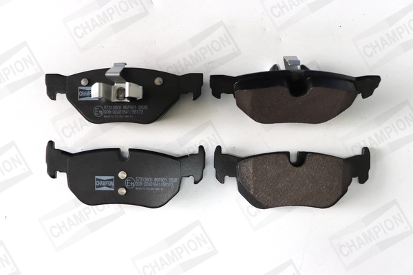 Kit de plaquettes de frein, frein à disque CHAMPION 573139CH