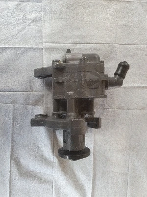 Pompe hydraulique, direction URW 32-73634
