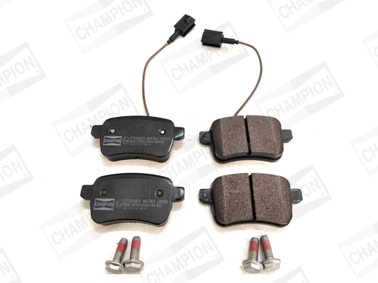 Kit de plaquettes de frein, frein à disque CHAMPION 573349CH
