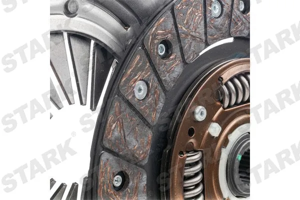 Kit d'embrayage Stark SKCK-0100073