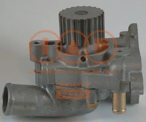Pompe à eau, refroidissement du moteur IAP QUALITY PARTS 150-11053