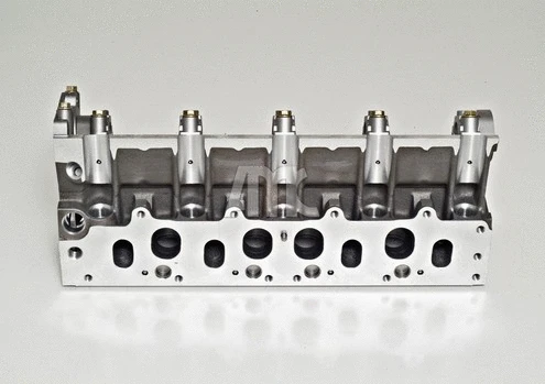Culbuteur, distribution AMC 672301