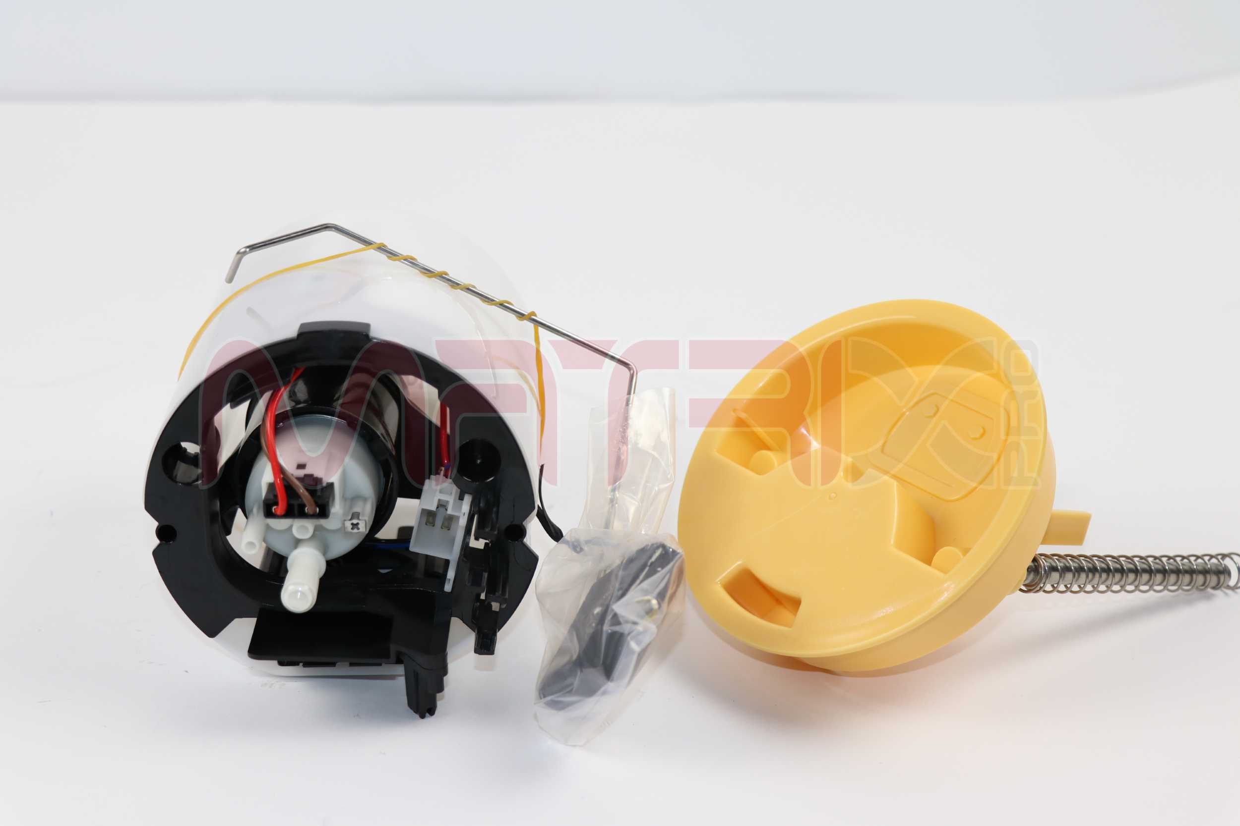 Pompe à carburant MATRIX PRO MX02470016