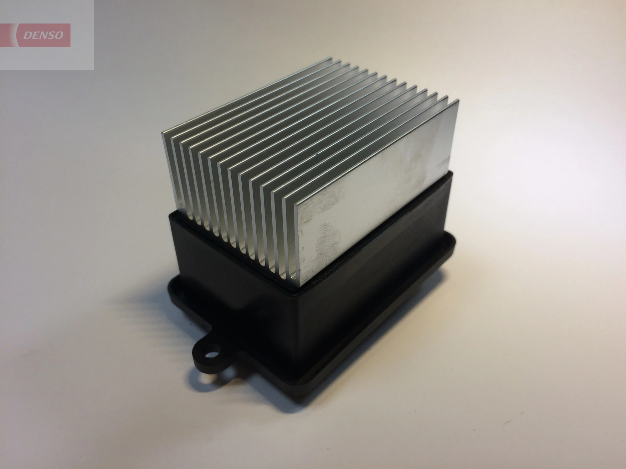 Résistance, pulseur d'air habitacle DENSO DRS21008