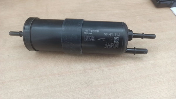 Filtre à carburant BAPMIC BF0423940025