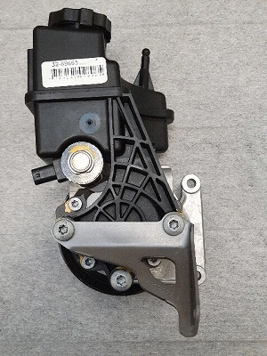 Pompe hydraulique, direction URW 32-89665