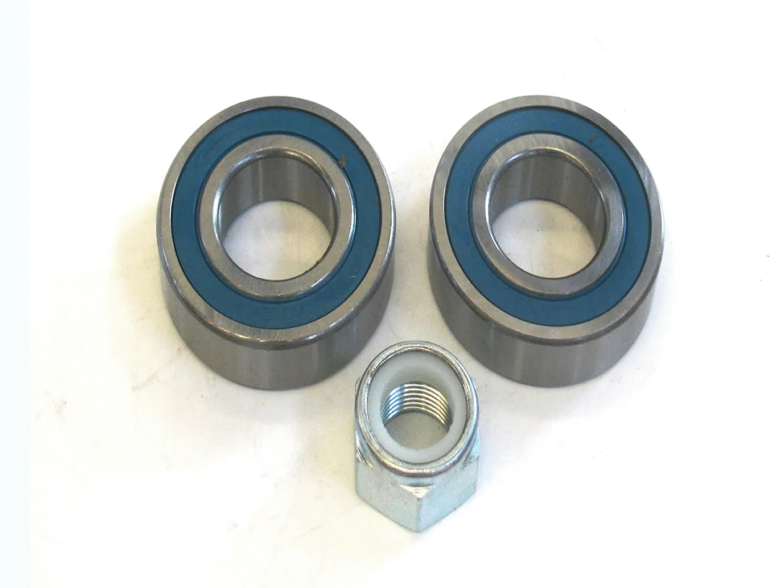Kit de roulements de roue A.Z. Meisterteile AZMT-42-051-1633