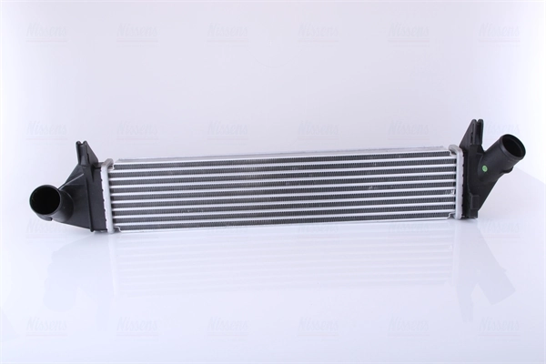 Refroidisseur d'air de suralimentation NISSENS 96585