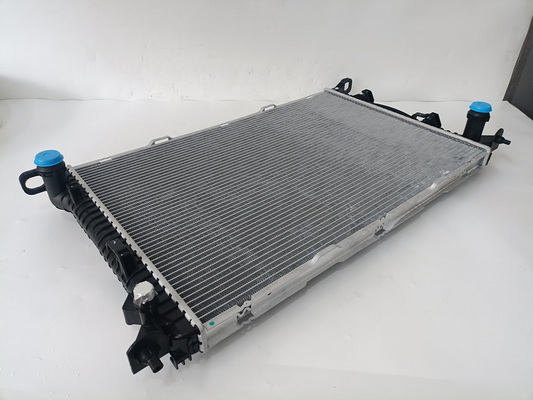 Radiateur, refroidissement du moteur BAPMIC TOPT1301042