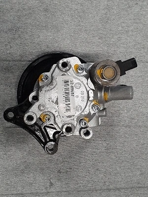 Pompe hydraulique, direction URW 32-89657