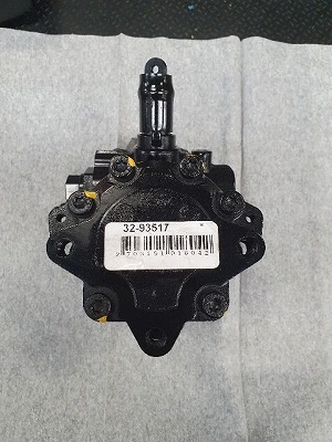 Pompe hydraulique, direction URW 32-93517