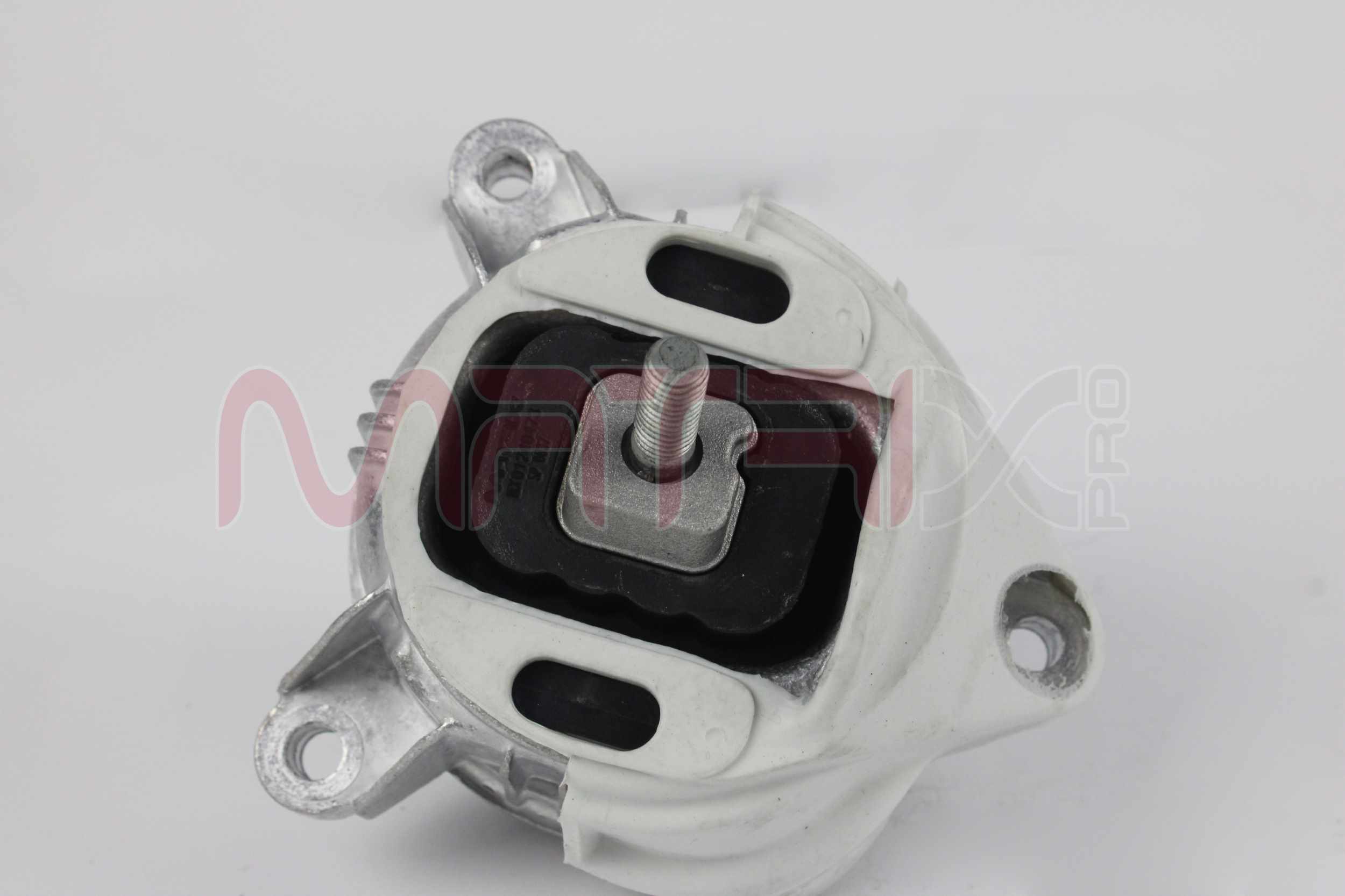 Support moteur MATRIX PRO MX01240473