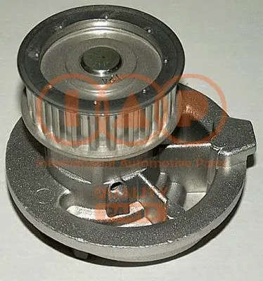 Pompe à eau, refroidissement du moteur IAP QUALITY PARTS 150-09071