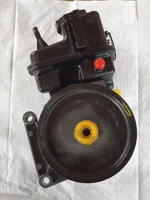 Pompe hydraulique, direction URW 32-89666