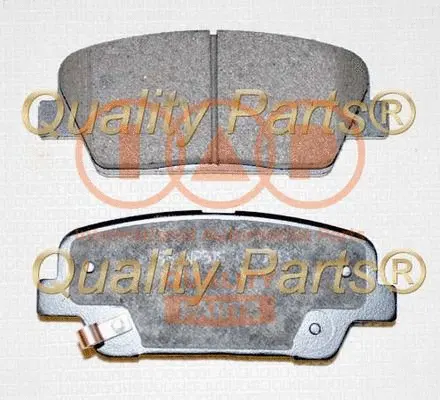 Kit de plaquettes de frein, frein à disque IAP QUALITY PARTS 704-21087