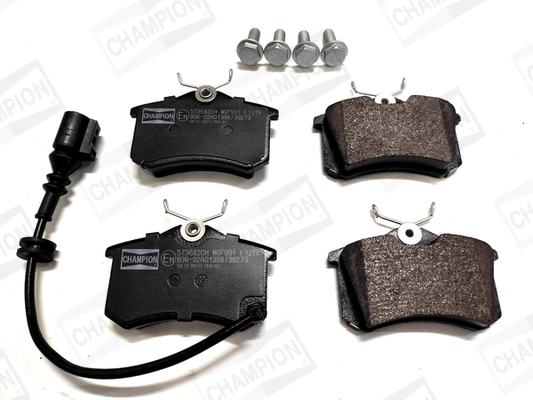 Kit de plaquettes de frein, frein à disque CHAMPION 573682CH