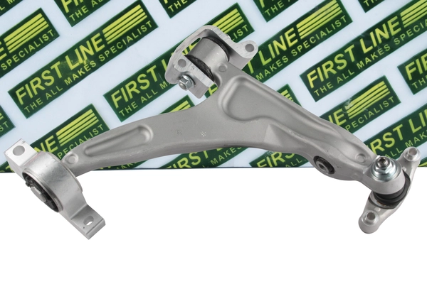 Bras de liaison, suspension de roue FIRST LINE FCA8029