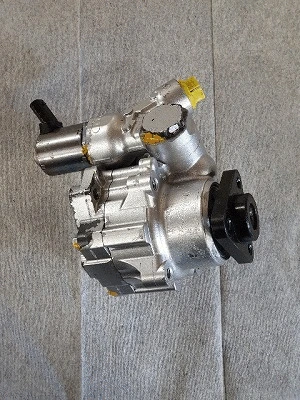 Pompe hydraulique, direction URW 32-71577
