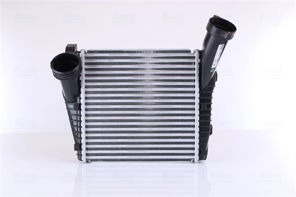 Refroidisseur d'air de suralimentation NISSENS 96687