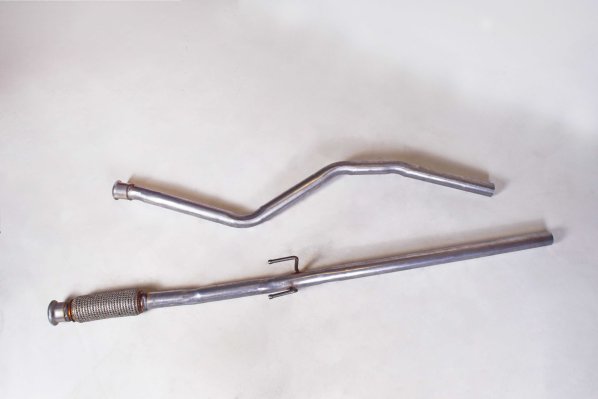 Tuyau d'échappement EEC EPG704