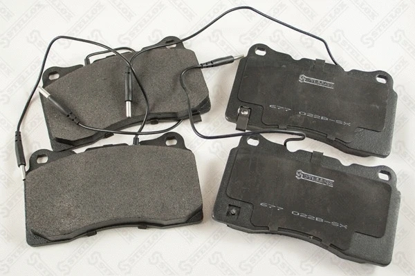 Kit de plaquettes de frein, frein à disque STELLOX 677 022B-SX