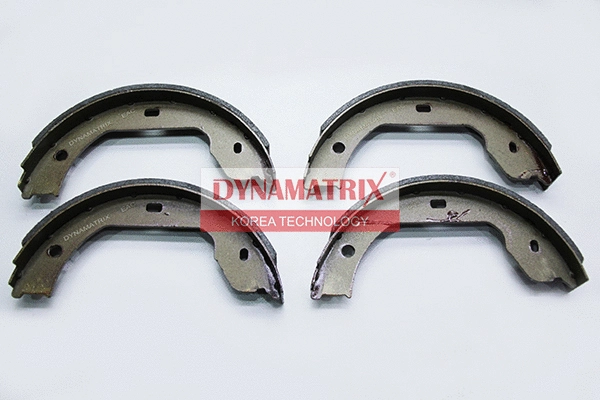 Jeu de mâchoires de frein DYNAMATRIX DBS668