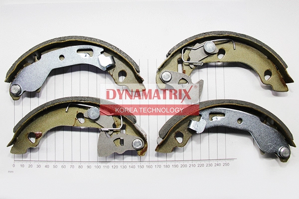 Jeu de mâchoires de frein DYNAMATRIX DBS477