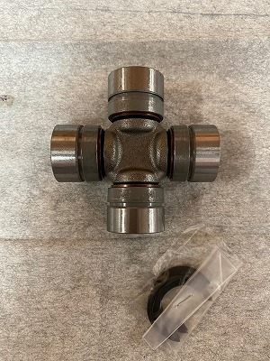 Joint, arbre de transmission URW UJ-230