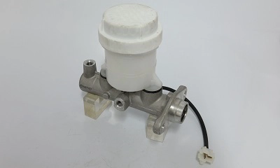 Maître-cylindre de frein AUTO CYLINDERS CPD.MIT107