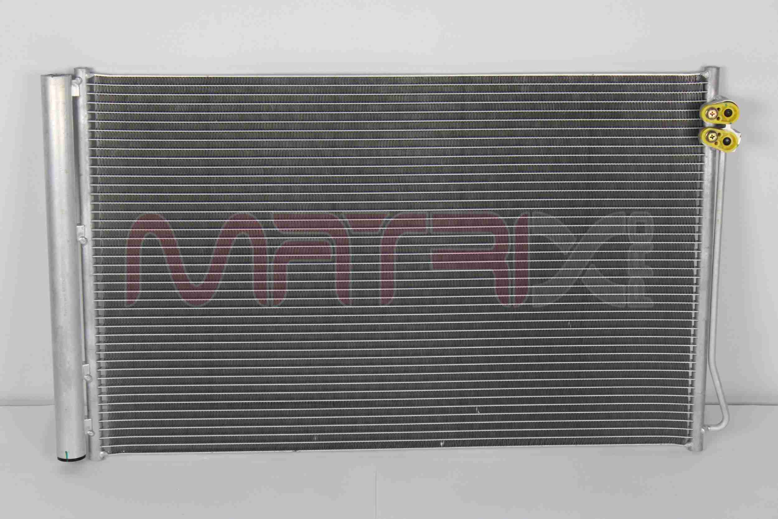 Condenseur, climatisation MATRIX PRO MX02500192