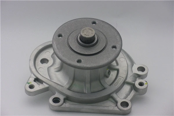 Pompe à eau, refroidissement du moteur GMB GWT-61A