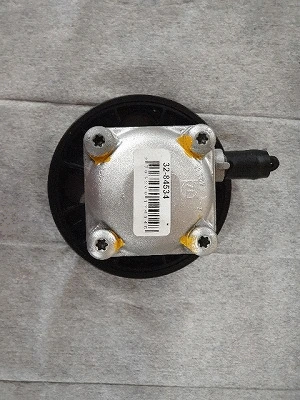 Pompe hydraulique, direction URW 32-84534