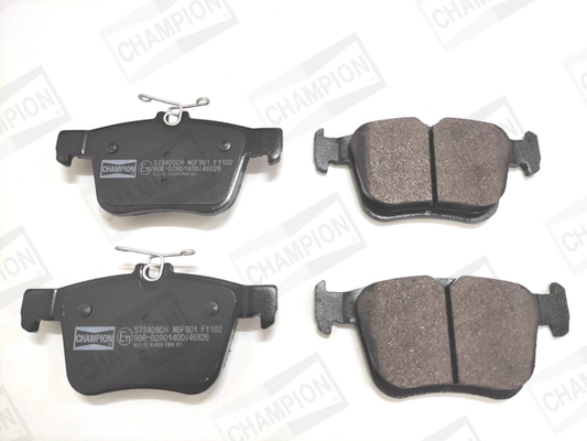 Kit de plaquettes de frein, frein à disque CHAMPION 573409CH