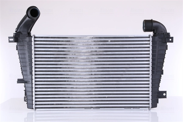 Refroidisseur d'air de suralimentation NISSENS 96590