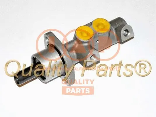 Maître-cylindre de frein IAP QUALITY PARTS 702-13093