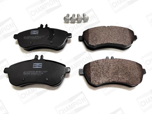 Kit de plaquettes de frein, frein à disque CHAMPION 573257CH