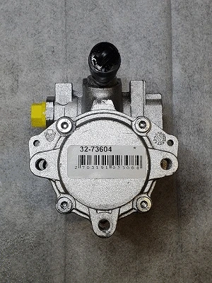 Pompe hydraulique, direction URW 32-73604