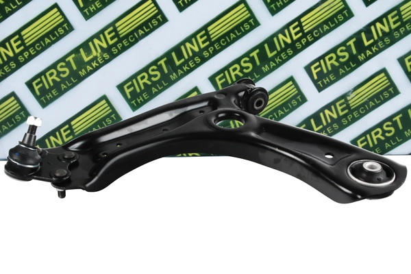 Bras de liaison, suspension de roue FIRST LINE FCA6875
