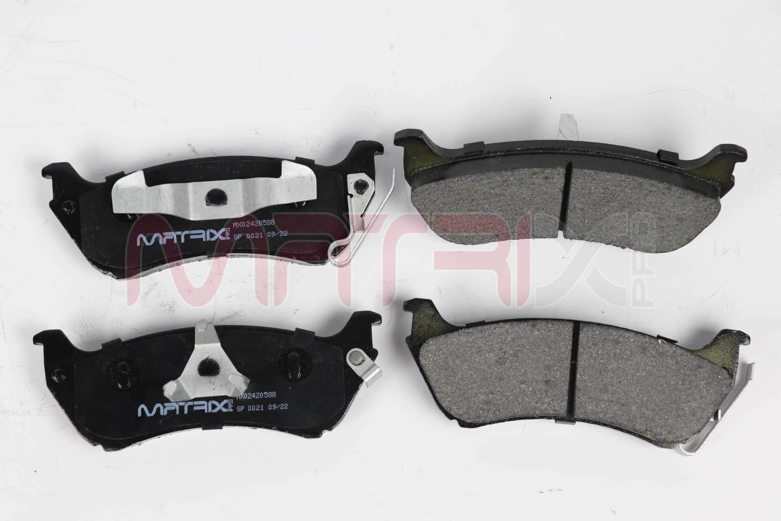 Kit de plaquettes de frein, frein à disque MATRIX PRO MX02420588