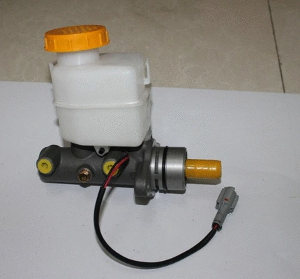 Maître-cylindre de frein Calipere+ NAIBA M754