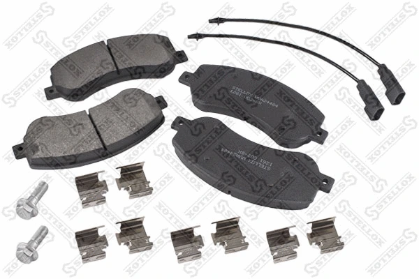 Kit de plaquettes de frein, frein à disque STELLOX 1261 002-SX
