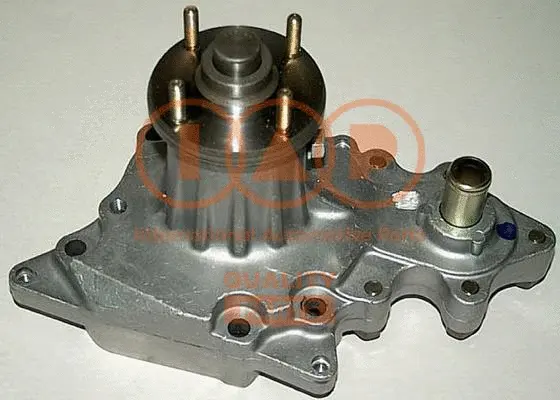 Pompe à eau, refroidissement du moteur IAP QUALITY PARTS 150-09051