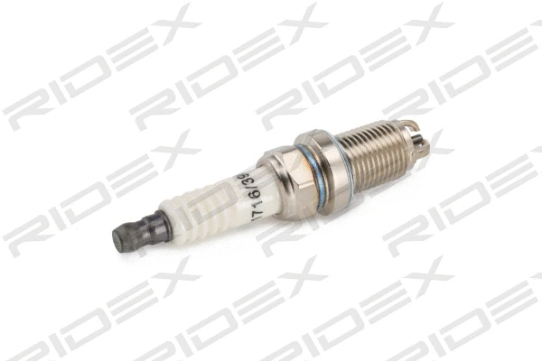 Bougie d'allumage RIDEX 686S0036