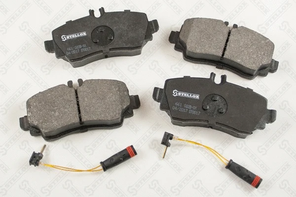 Kit de plaquettes de frein, frein à disque STELLOX 661 022B-SX